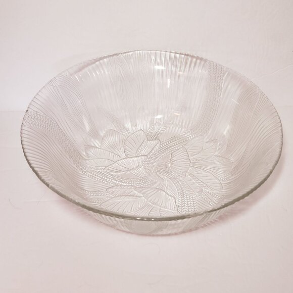Vintage Clear Glass Crocus Pattern 9 Inch Salad Serving Bowl - Picture 1 of 11